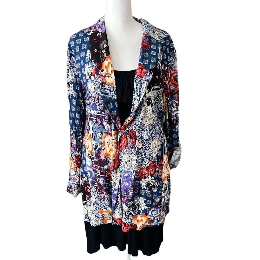 Jaase Rosella floral collage jacket notched collar side slits 1 button EUC
